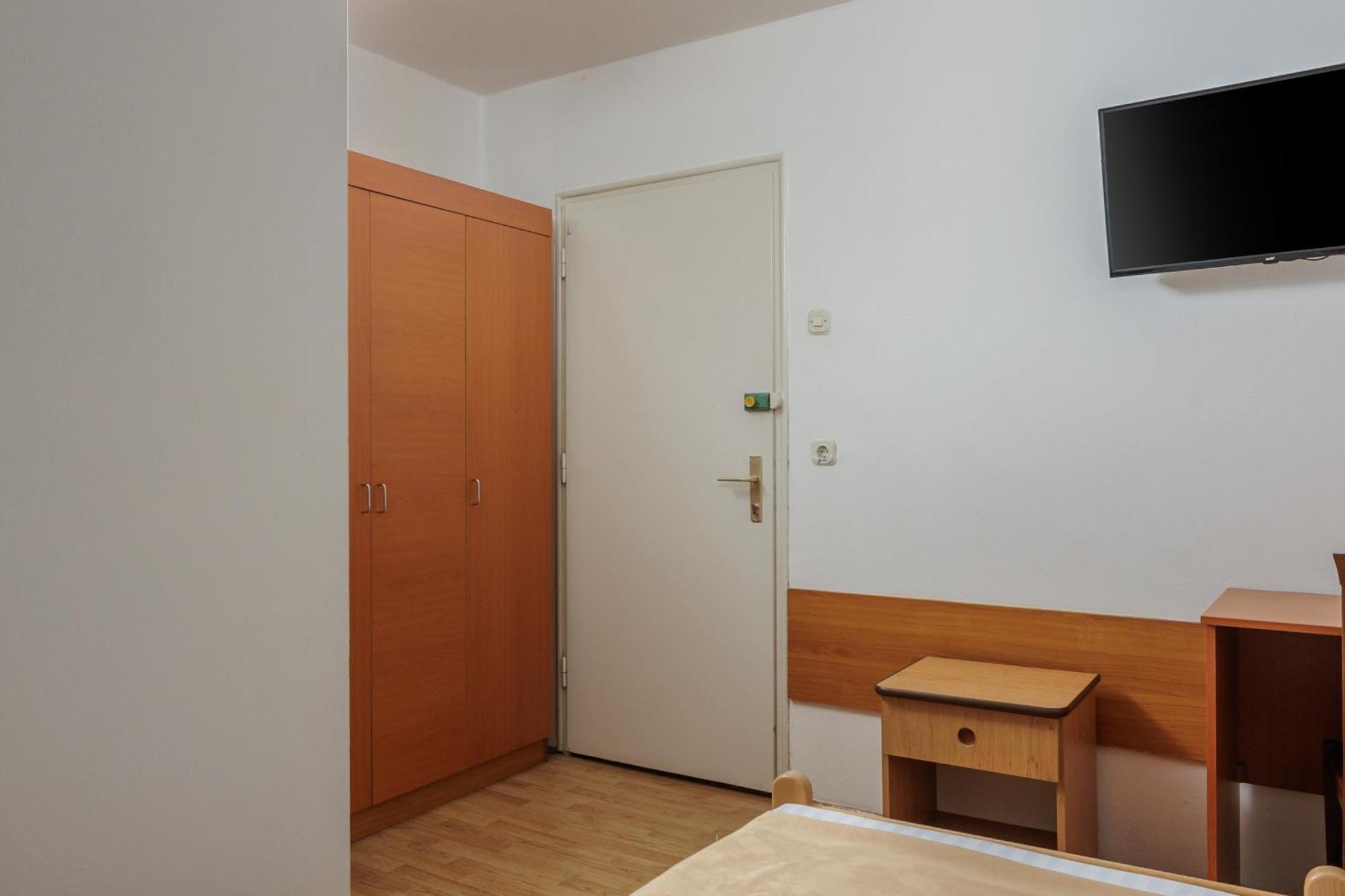 Boarding House Lucija Ξενοδοχείο Kostrena Δωμάτιο φωτογραφία